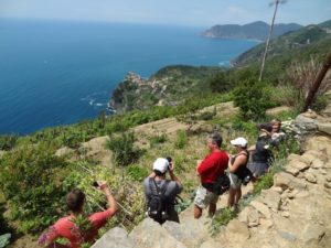 cinque terre walks footpath