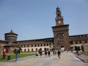 castello sforzesco milan